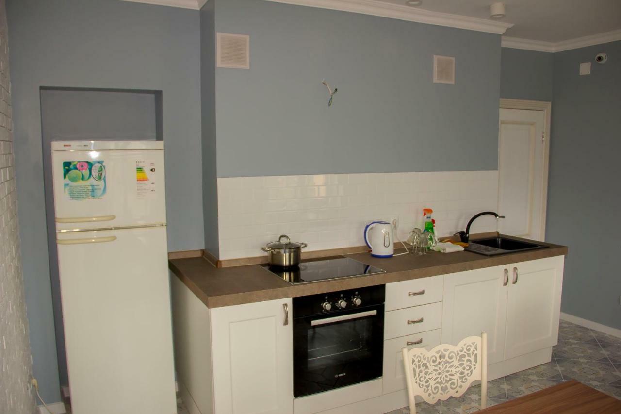 Hostel - Guest House Meyman Almaty Bagian luar foto
