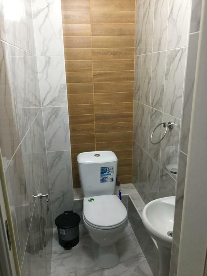 Hostel - Guest House Meyman Almaty Bagian luar foto
