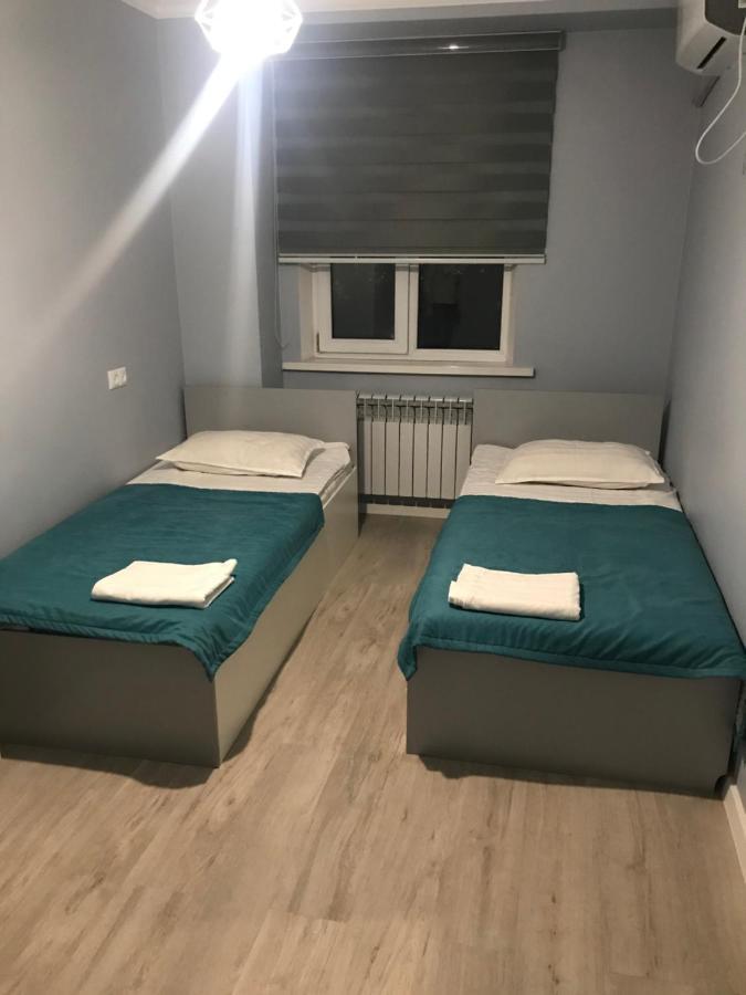 Hostel - Guest House Meyman Almaty Bagian luar foto
